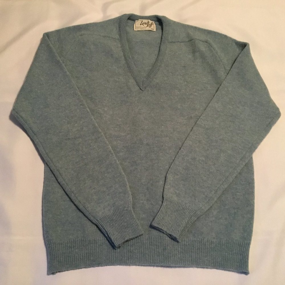 Vintage Lord Jeff V Neck Sweater Australian 100% Pure Virgin Lambs Wool Baby Blu